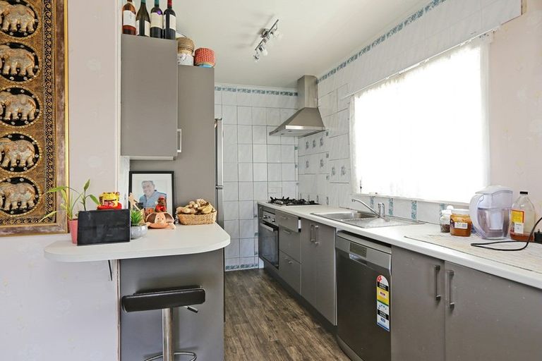 Photo of property in 5 Kelvin Road, Maraenui, Napier, 4110