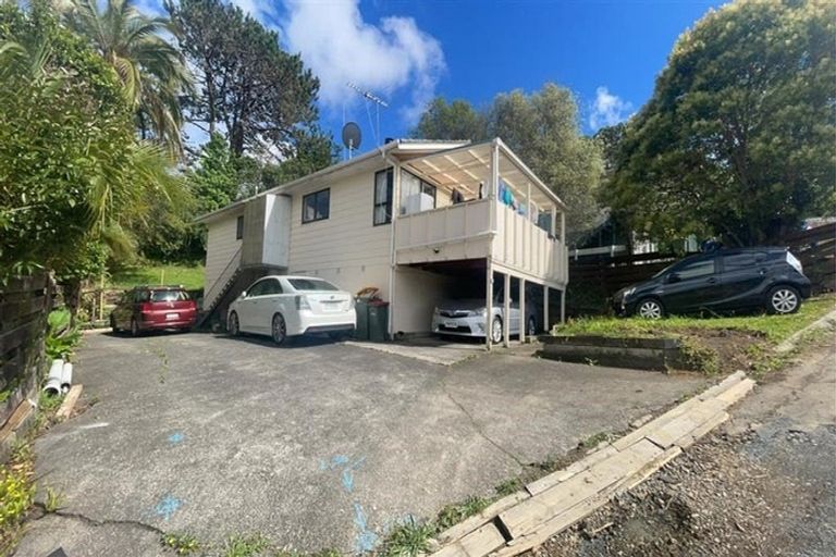 Photo of property in 5a Cherry Tree Place, Massey, Auckland, 0614