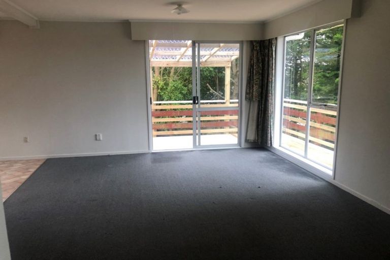 Photo of property in 35 Leo Street, Glen Eden, Auckland, 0602