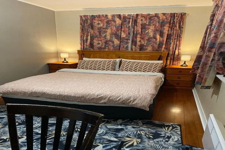 Photo of property in 24 Palmer Crescent, Silverstream, Upper Hutt, 5019