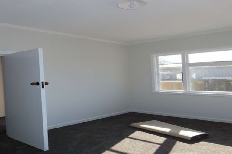 Photo of property in 76 Aorangi Road, Bryndwr, Christchurch, 8053