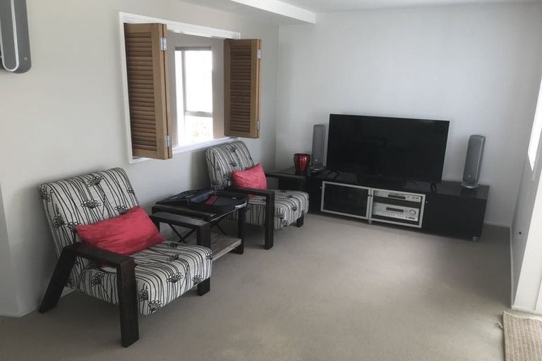 Photo of property in 3/16 Oriental Terrace, Oriental Bay, Wellington, 6011