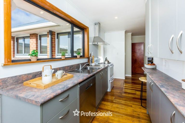 Photo of property in 63 Kashmir Avenue, Clouston Park, Upper Hutt, 5018