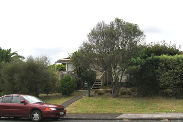 Photo of property in 3/1 Kahika Road, Birkdale, Auckland, 0626