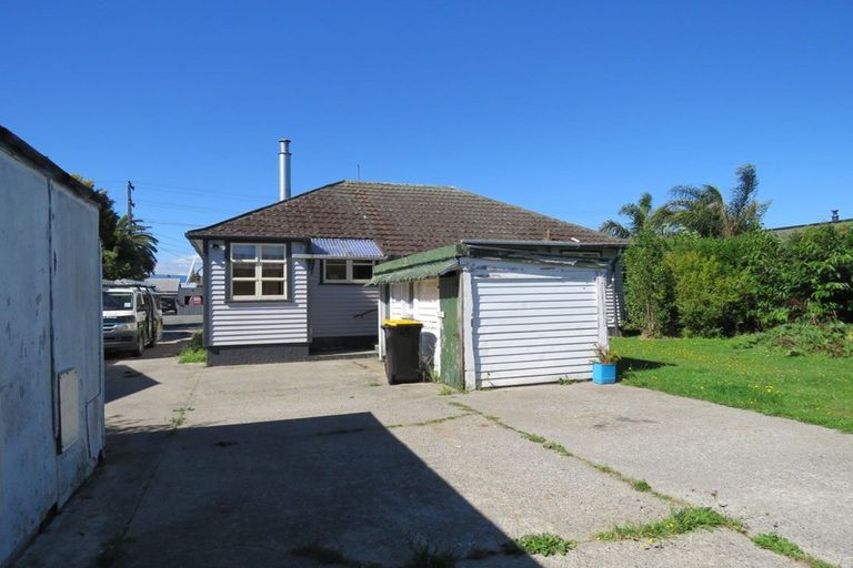 Photo of property in 178 Derby Street, Westport, 7825