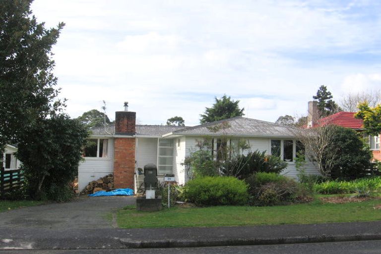 Photo of property in 24 Noall Street, Te Atatu Peninsula, Auckland, 0610