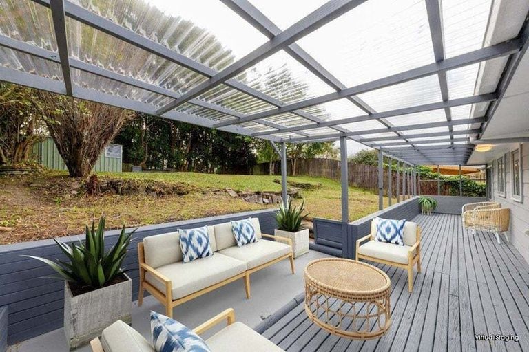Photo of property in 57 Sunline Avenue, Massey, Auckland, 0614