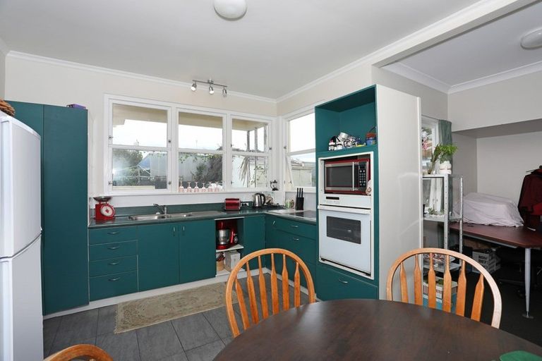 Photo of property in 14 High Street, Marton, 4710