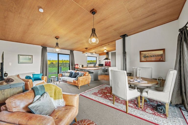 Photo of property in 1591 Thongcaster Road, Burnt Hill, Oxford, 7495