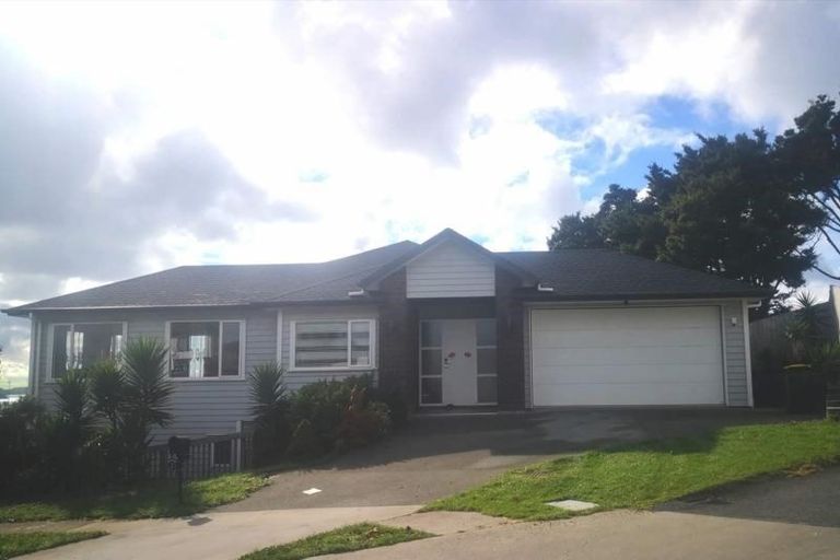 Photo of property in 21 Spyglass Street, Red Beach, 0932