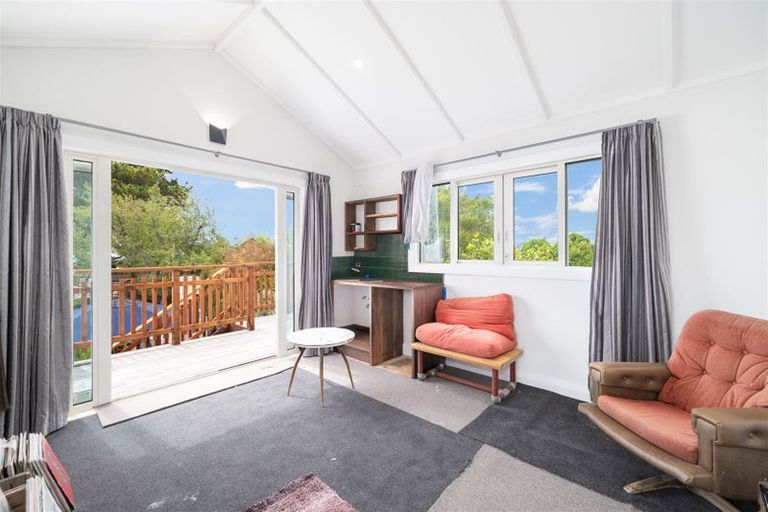 Photo of property in 87 Saint Andrews Hill Road, Mount Pleasant, Christchurch, 8081