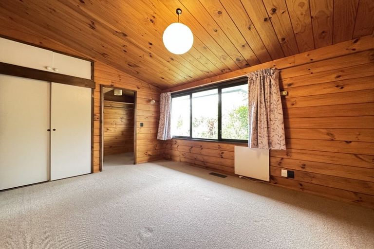 Photo of property in 166 Mitchell Street, Brooklyn, Wellington, 6021