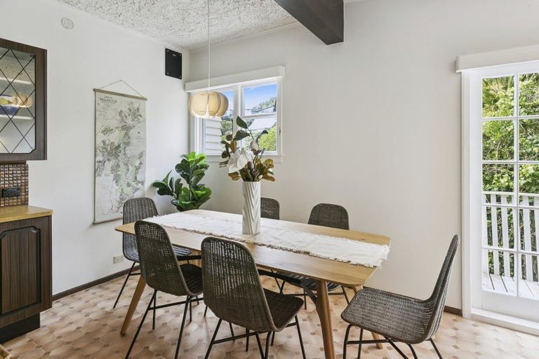 Photo of property in 69 Tannadyce Street, Strathmore Park, Wellington, 6022