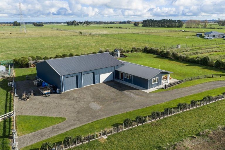 Photo of property in 106 Reid Line East, Aorangi, Feilding, 4775