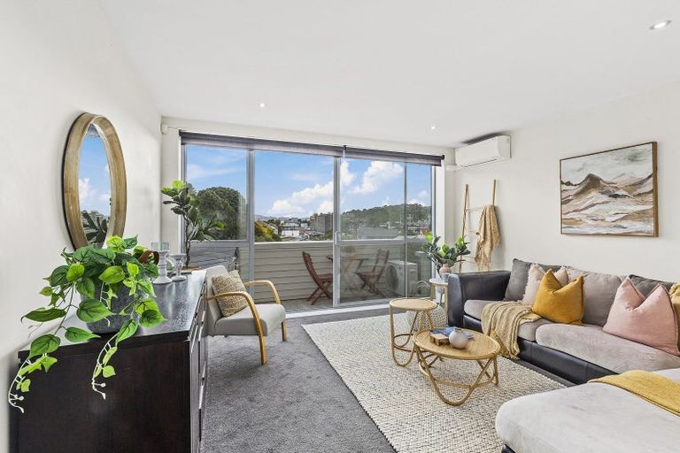 Photo of property in Altar Apartments, 69/120u Rintoul Street, Newtown, Wellington, 6021