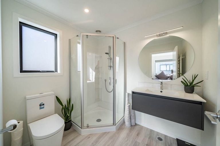 Photo of property in 11 Betty Boyes Street, Wallaceville, Upper Hutt, 5018