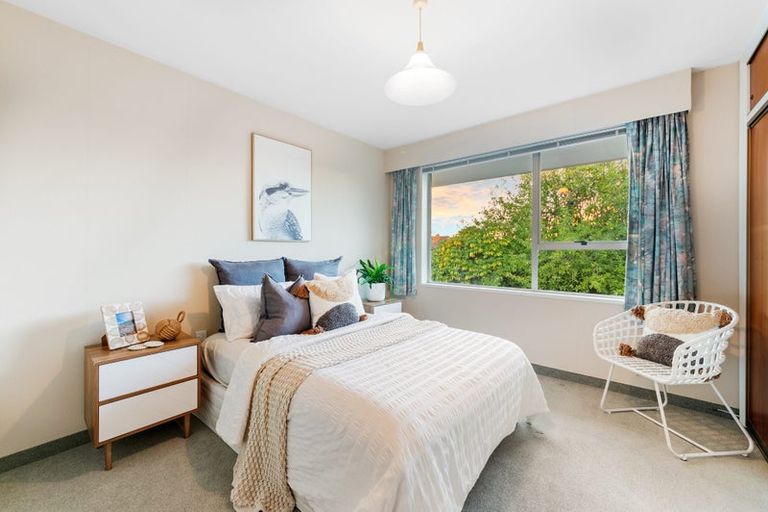 Photo of property in 4 Hawkswood Place, Avonhead, Christchurch, 8042