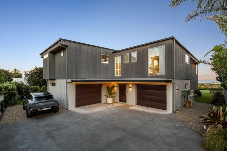 Photo of property in 38 Rita Way, Omaha, 0986