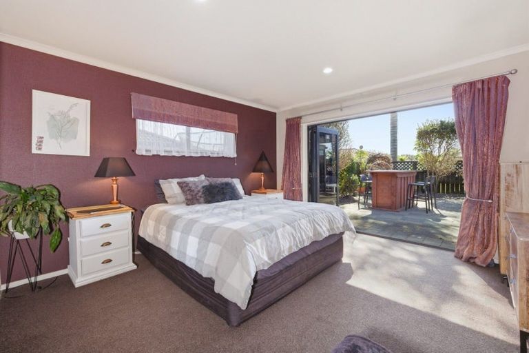 Photo of property in 16 Marick Place, Papamoa Beach, Papamoa, 3118