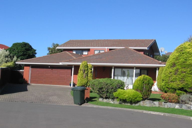 Photo of property in 7 Glendale Grove, Churton Park, Wellington, 6037