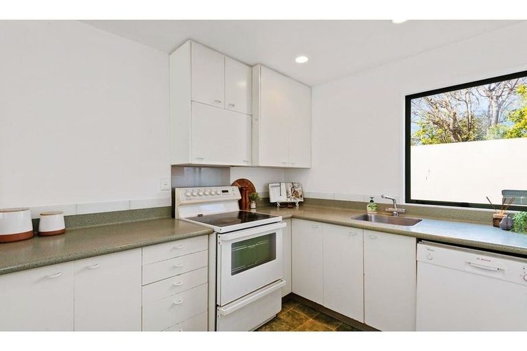 Photo of property in 16b Saint Albans Street, St Albans, Christchurch, 8014