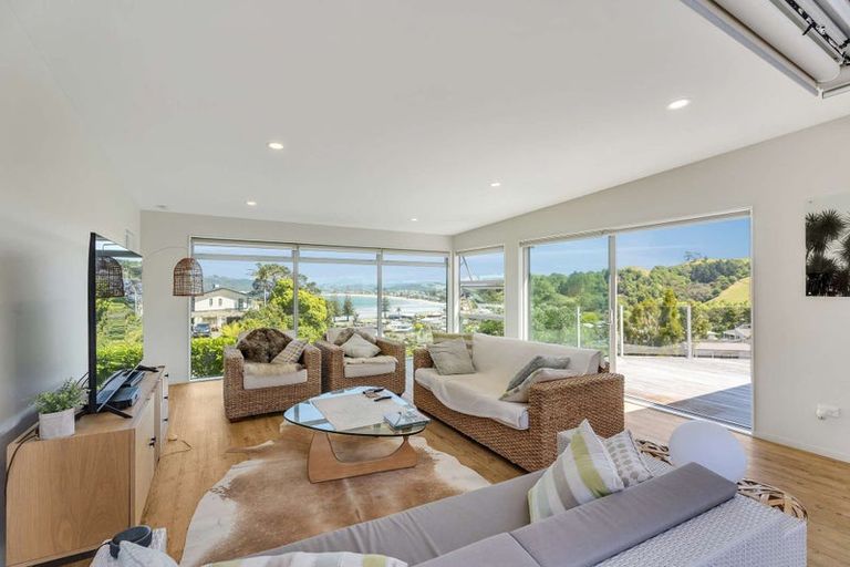 Photo of property in 21 Centennial Drive, Whitianga, 3510