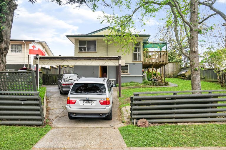 Photo of property in 16 Mckinstry Avenue, Mangere East, Auckland, 2024