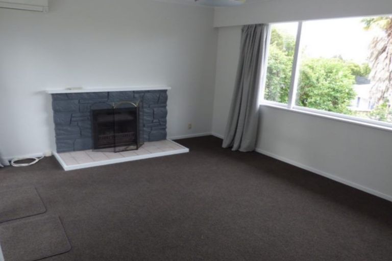 Photo of property in 3 Hilling Street, Titirangi, Auckland, 0604