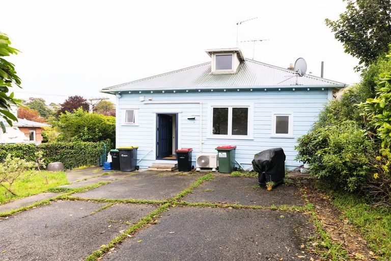 Photo of property in 41 Glenpark Avenue, Mornington, Dunedin, 9011