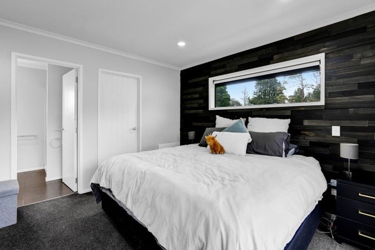 Photo of property in 34 Mercade Close, Stratford, 4332