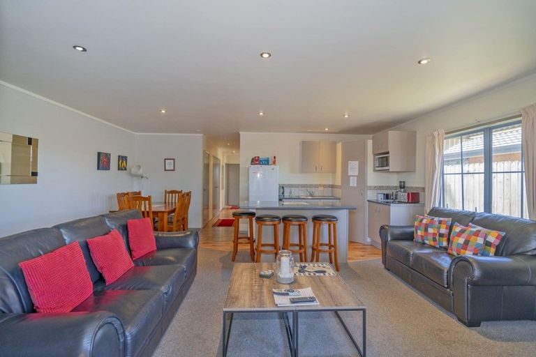 Photo of property in 5 Pipi Dune, Whitianga, 3510