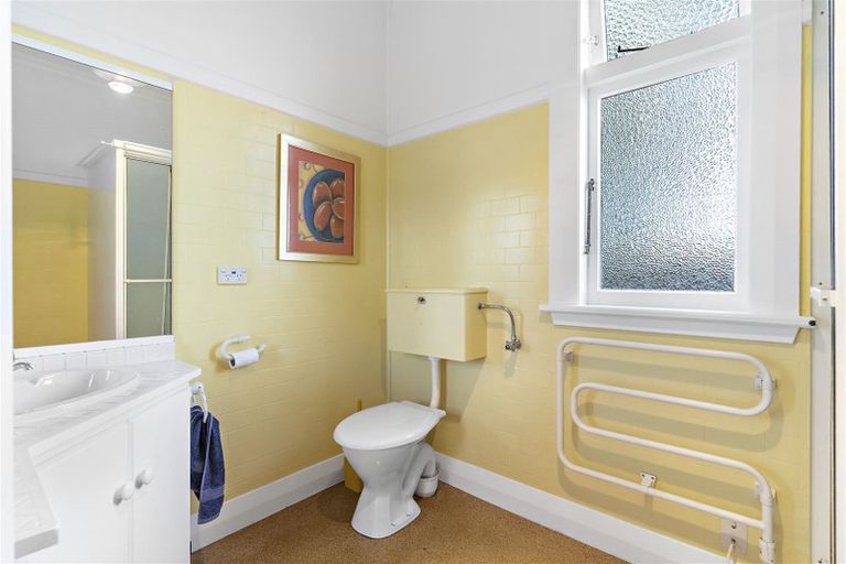 Photo of property in 2 College Street, Masterton, 5810