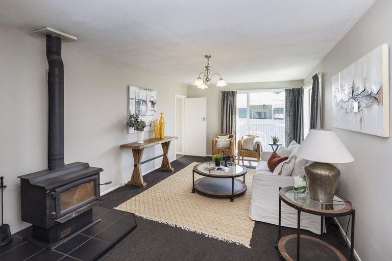 Photo of property in 57 Denise Crescent, Hornby, Christchurch, 8042