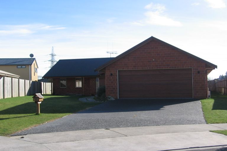 Photo of property in 8 Cumbria Way, Hamilton East, Hamilton, 3216