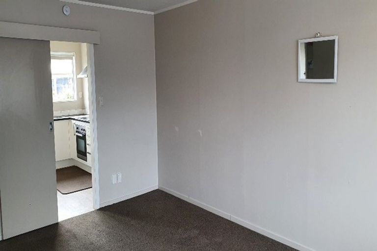 Photo of property in 7f3 Davies Street, Tawa, Wellington, 5028