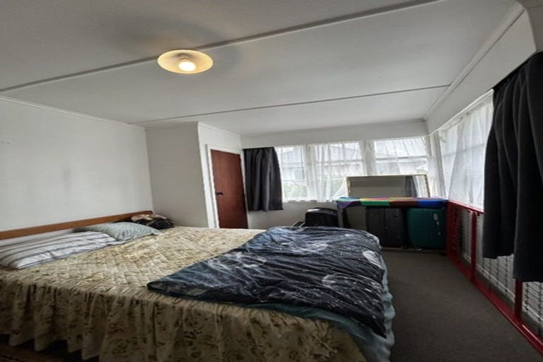 Photo of property in 166 Cole Street, Masterton, 5810