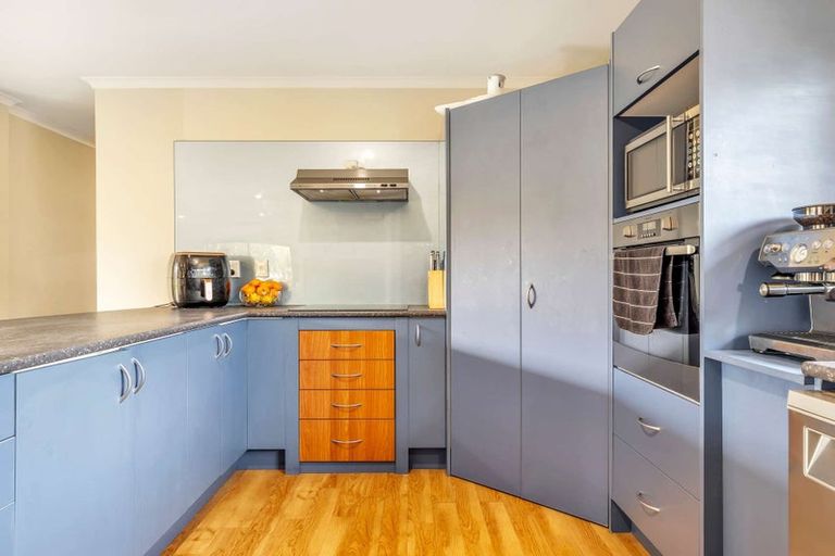 Photo of property in 6 Rays Way, Tuakau, 2121