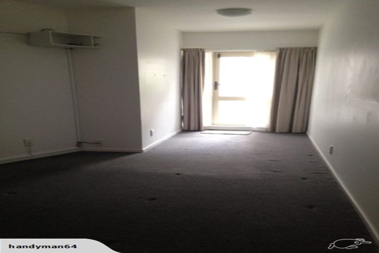 Photo of property in Luxford Villas, 115/72u Herald Street, Berhampore, Wellington, 6023