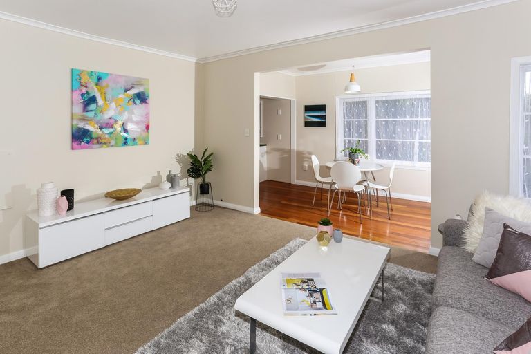 Photo of property in 96 George Street, Tuakau, 2121