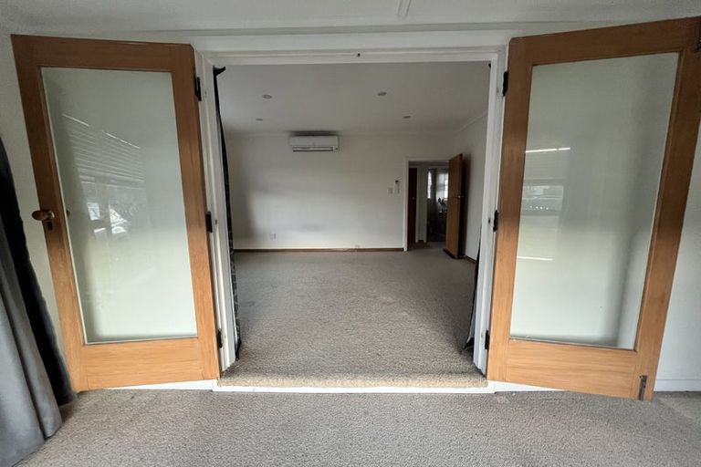 Photo of property in 24 York Avenue, Heretaunga, Upper Hutt, 5018