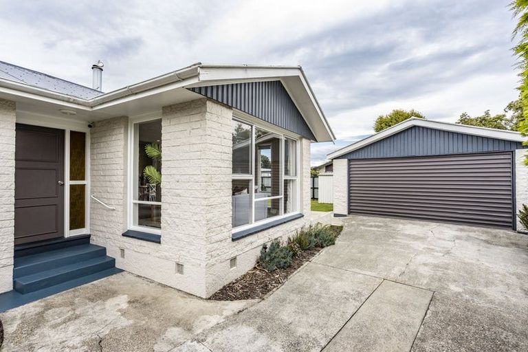 Photo of property in 11 Bowie Drive, Woodend, 7610