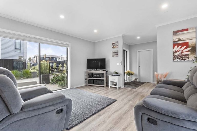 Photo of property in 13/15u Onukutara Place, Huntington, Hamilton, 3281