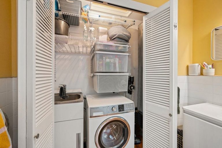 Photo of property in 57b Lavaud Street, Berhampore, Wellington, 6023