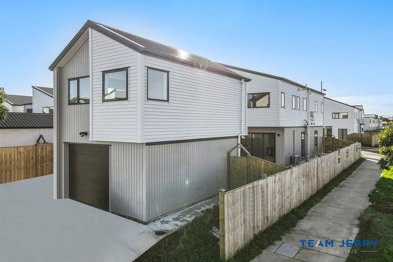 Photo of property in 51 Kairakau Street, Papakura, 2110