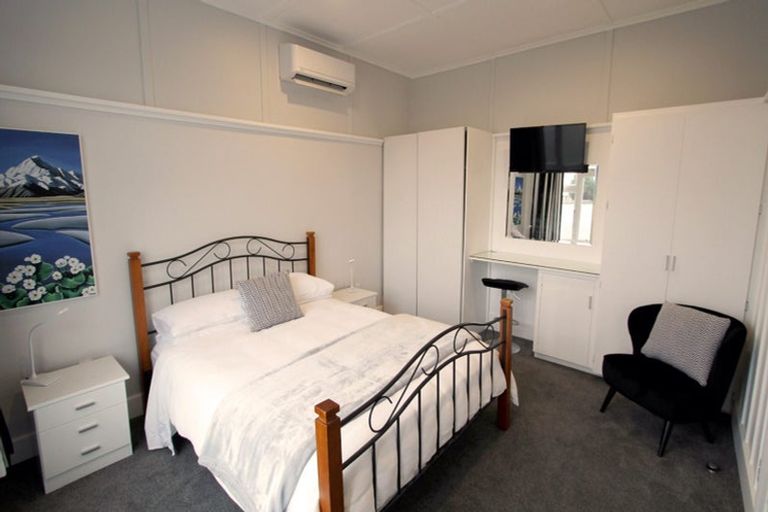 Photo of property in 1013 Colombo Street, St Albans, Christchurch, 8014