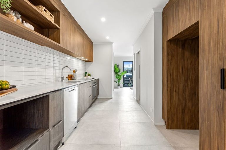 Photo of property in 19 Hema Road, Hobsonville, Auckland, 0616