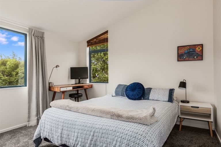 Photo of property in 18 Petrel Lane, Whitby, Porirua, 5024