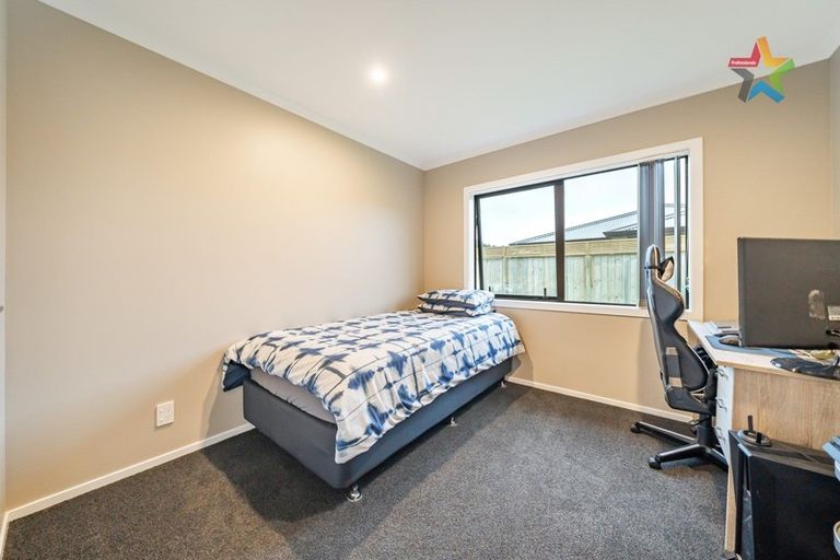 Photo of property in 6 Jack Vaughan Grove, Wainuiomata, Lower Hutt, 5014