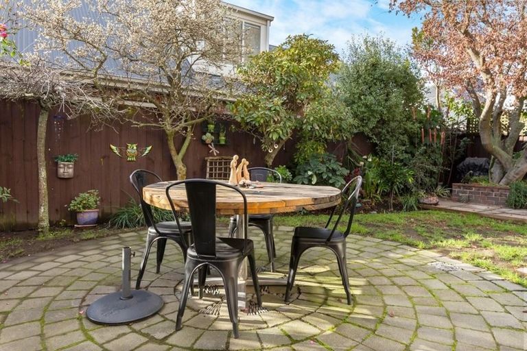 Photo of property in 2/264 Ilam Road, Burnside, Christchurch, 8053