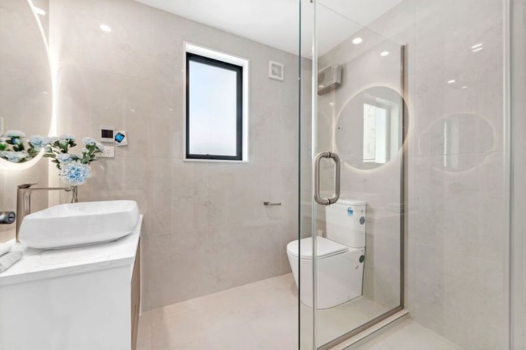 Photo of property in 44 Adamson Road, Flat Bush, Auckland, 2019